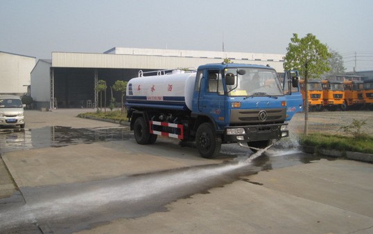 東風153<a href=http://www.tjclpt.cn/ssc target=_blank class=infotextkey>灑水車</a>測試圖片