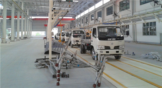 <a href=http://www.tjclpt.cn/ssc target=_blank class=infotextkey>灑水車</a>圖片