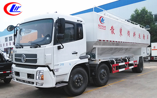 30立方東風(fēng)天錦小三軸<a href=http://www.tjclpt.cn/siliaoche/ target=_blank class=infotextkey>飼料車(chē)</a>